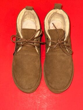 Bearpaw Spencer Suede Boot 2055m Hickory Size 9 US Medium NWOB NWT